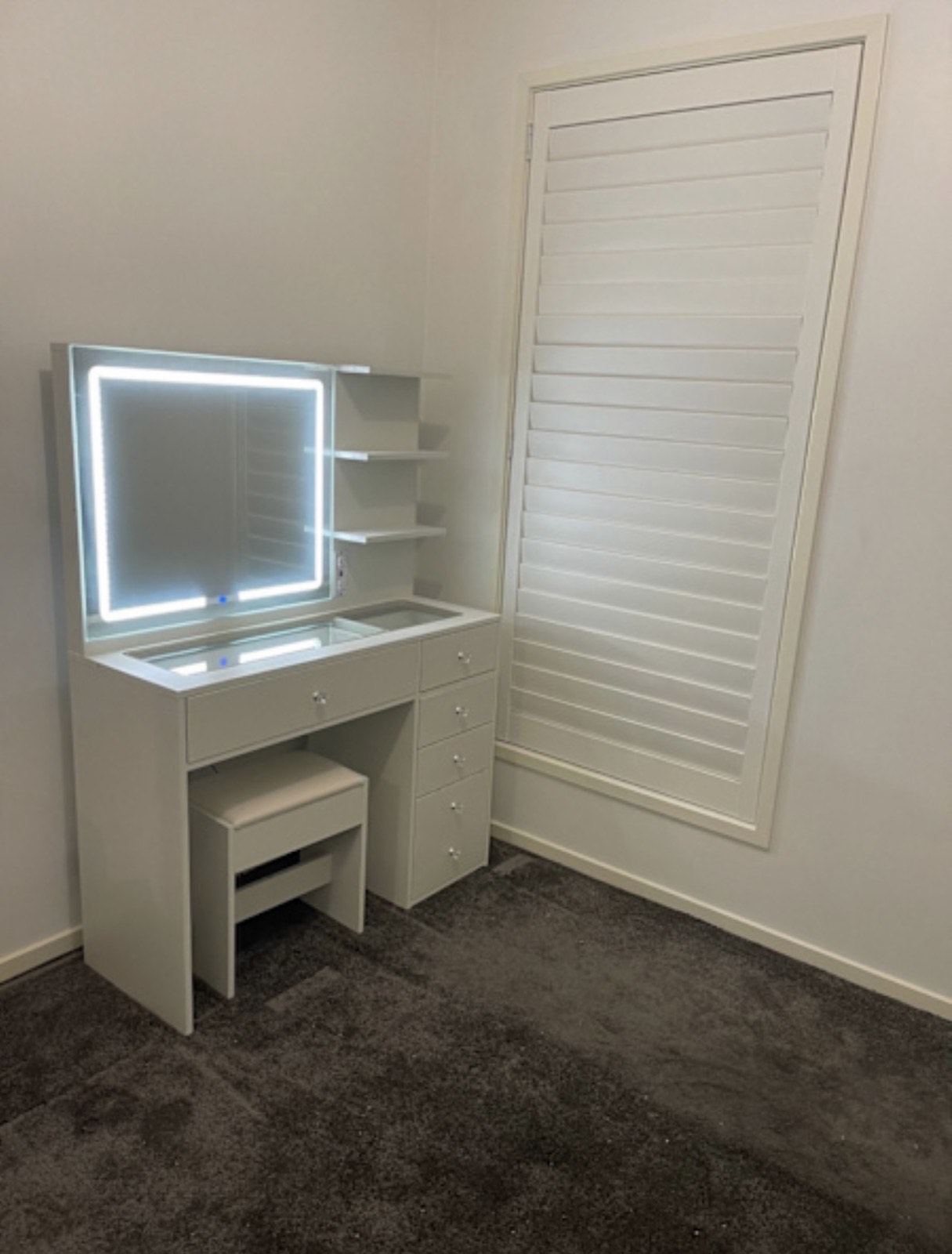 Vanity table with mirror assembled
